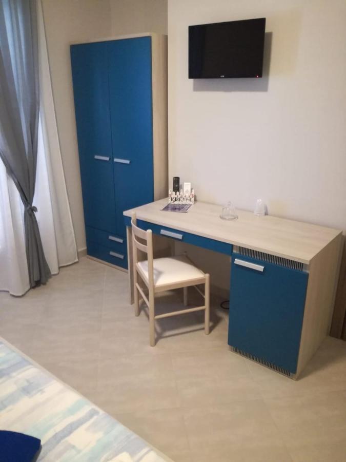Affittacamere Borgata Marina Roseto Capo Spulico Exterior foto